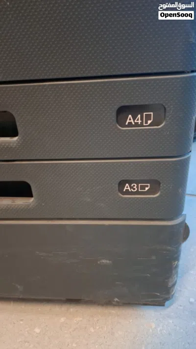 طابعة توشيبا ملونة احترافية A3/A4 للبيع 3