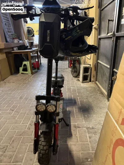 Kugoo M5 Pro Seat + Rear Box + Front Bag + Helmet Excellent Condition 4