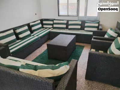 طقم للحديقه الخارجيه مستعمل للبيع بحاله الوكالة طقم للبيع مستعمل بحاله ممتازه للجادين فقط الاتصال 4