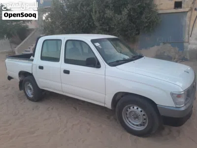 Toyota Hilux GL 2