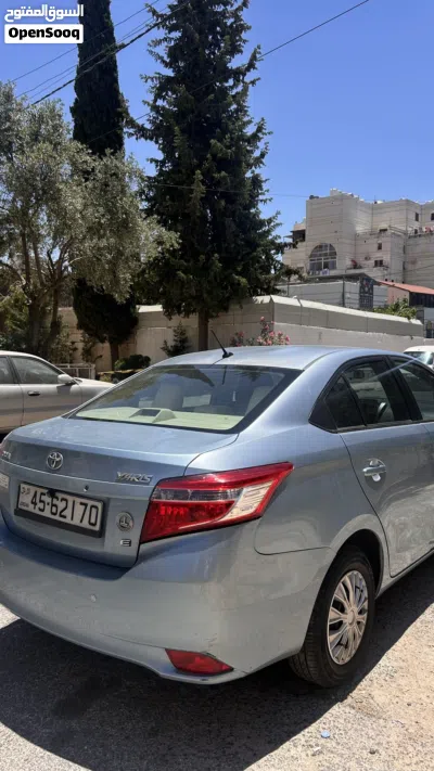 تويوتا يارس E 2