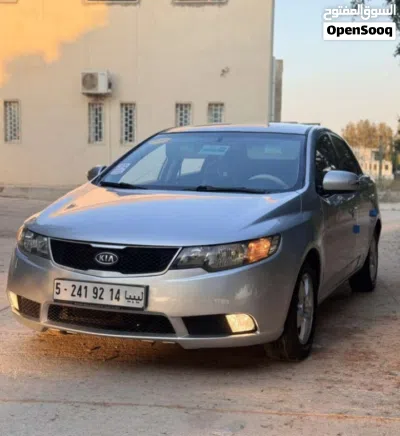 Kia Cerato EX 2