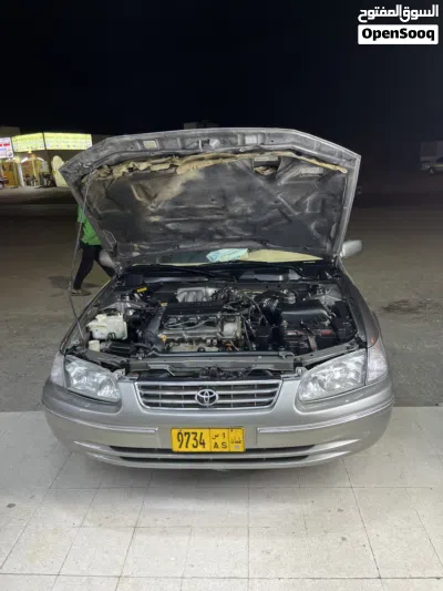 Toyota Camry XLE 3