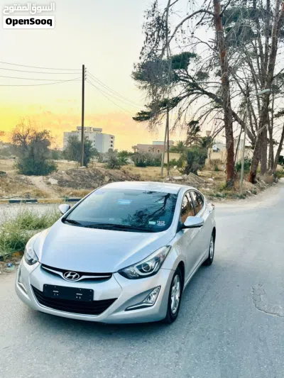 Hyundai Elantra GL 4