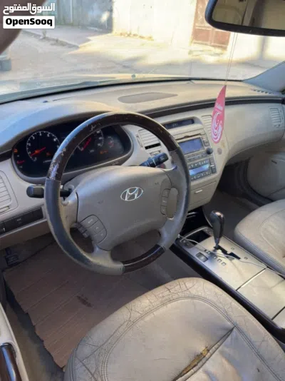 Hyundai Azera Standard 4