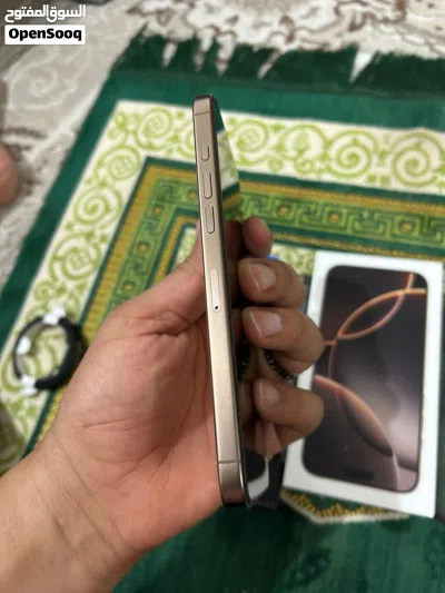 ايفون 16 برو ماكس اصلي بطارية 100 لسه بالكفالة 2