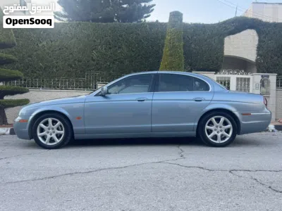 Jaguar S-Type R 4