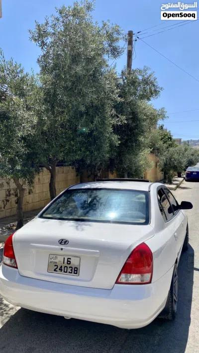 هيونداي افانتي Standard 2