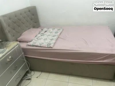Bed and metres 3