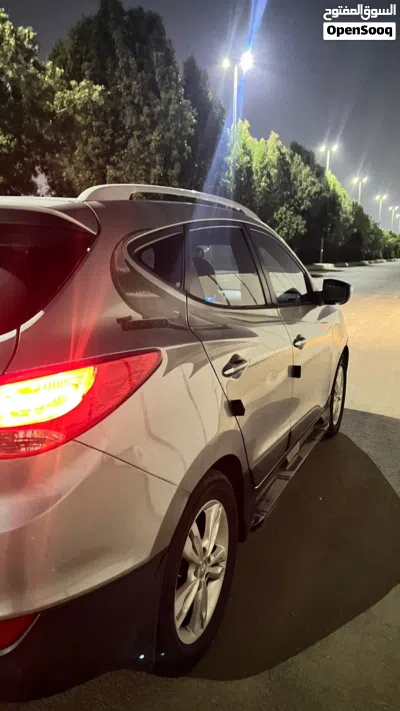Hyundai Tucson GL 2
