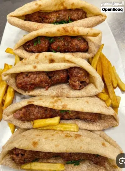 15 جنيه السندوتشات كبابجى ابوطاهر الشرقاوى وكبده ومخ المرج الجديد 2