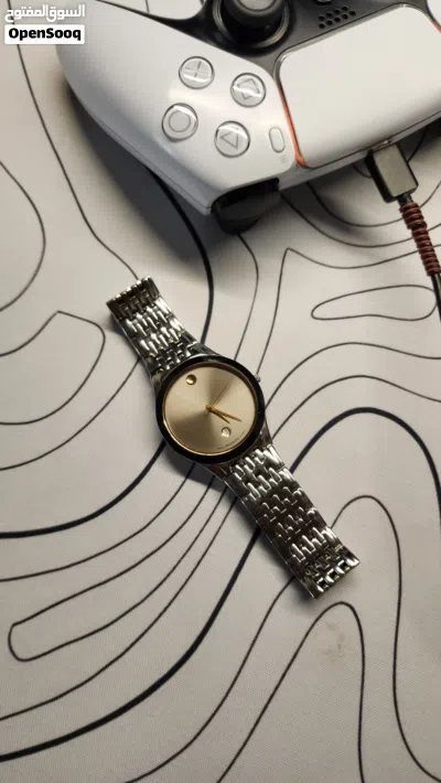 ساعة موفادو كالجديد نضافة 90%. Movado watch like new quartz. 2