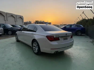 بي ام دبليو الفئة 7 730 3