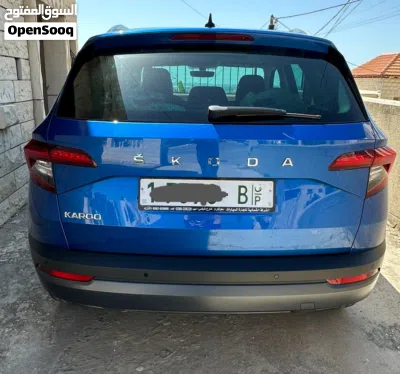 سكودا كاروك Standard 3