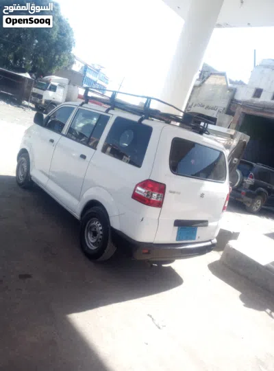 Suzuki APV 4