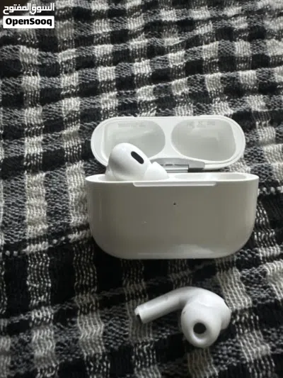سماعة AIRpods 4
