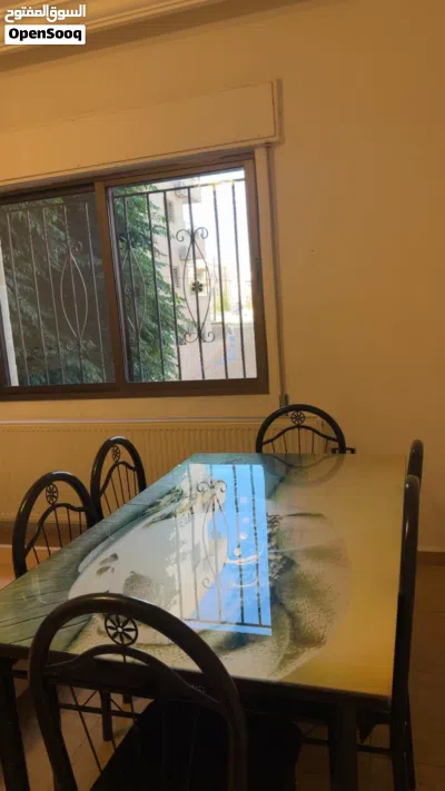 طاولة بسعر مناسب 2