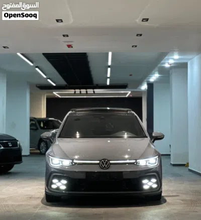 فولكسفاغن جولف GTI Standard 3
