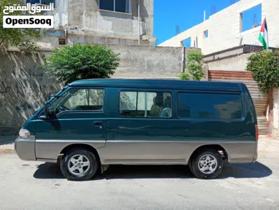 هيونداي H 100 4