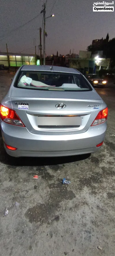 Hyundai Accent GL 3