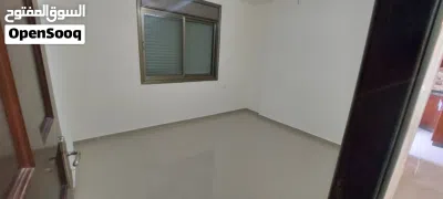 شقة في بيتونيا مفرق 17 للبيع 2