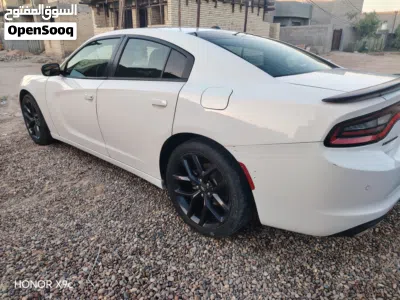 دودج تشارجر SXT 4