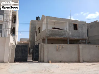 فيلا للبيع حي سكني هادي 4