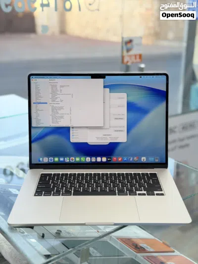 Apple MacBook M4, 2025 512Gb 16GB Ram 100% Battery Health 2 months Apple warranty 4