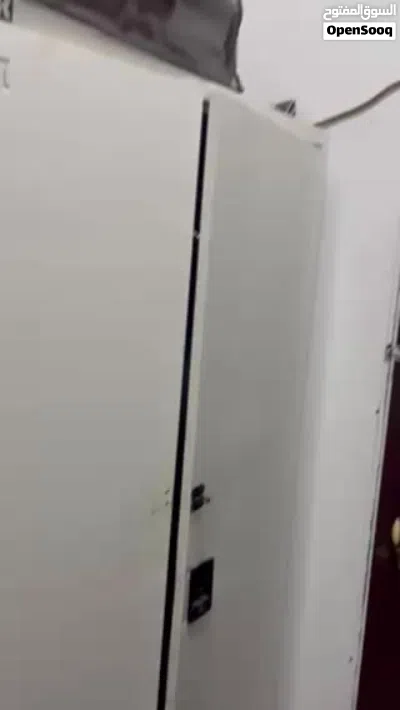 دولاب مستعمل حاله جيده لا يوجد توصيل Used wardrobe in good condition. No delivery available. 4