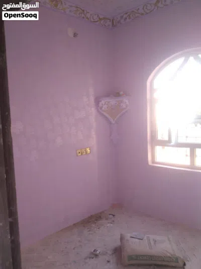 شقه للايجار 5غرف 3حمامات مطبخ 2