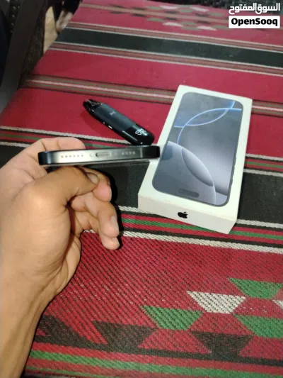 iphone16 pro max 4