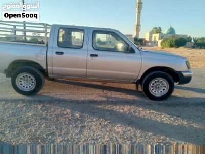 نيسان اخرى 3