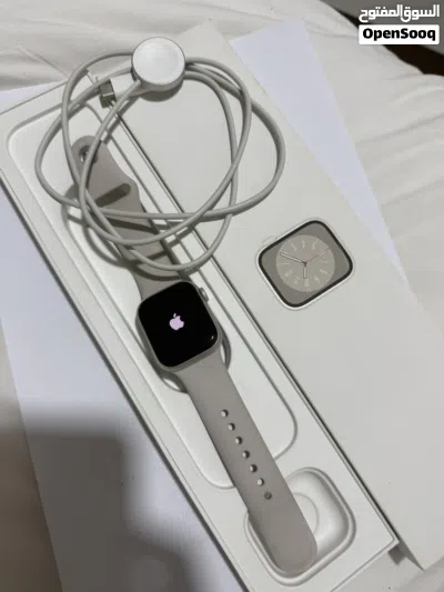 للبيع Apple Watch Series 8 2