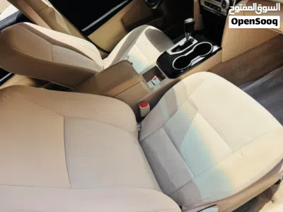 Toyota Camry GLE 3