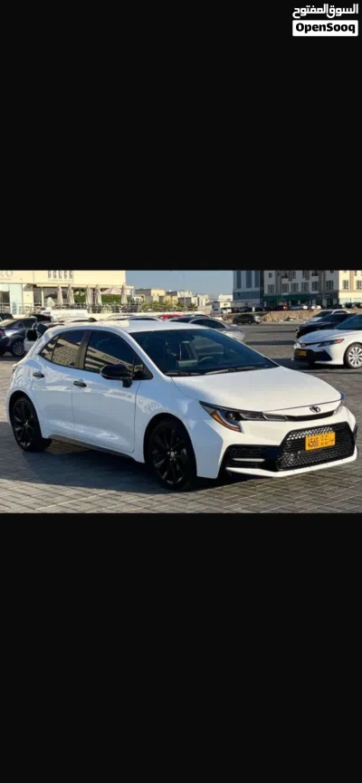 Toyota Corolla SE 2
