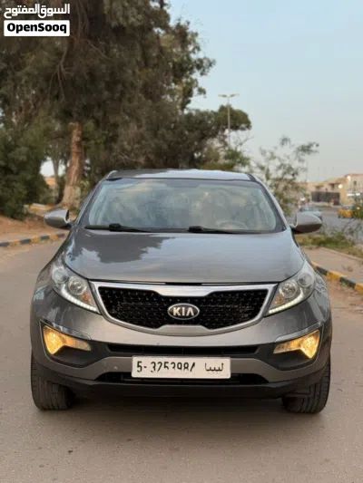Kia Sportage EX 2