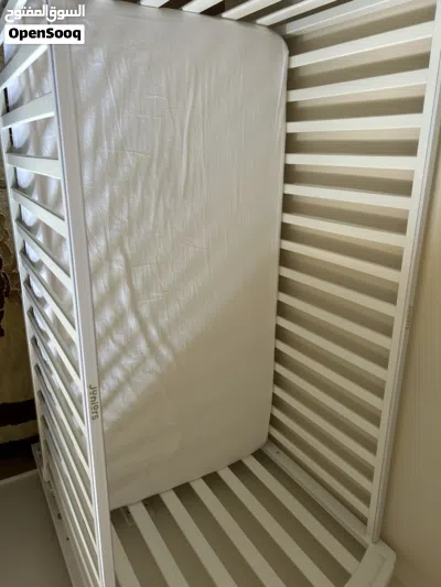 Mothercare Baby cot 4