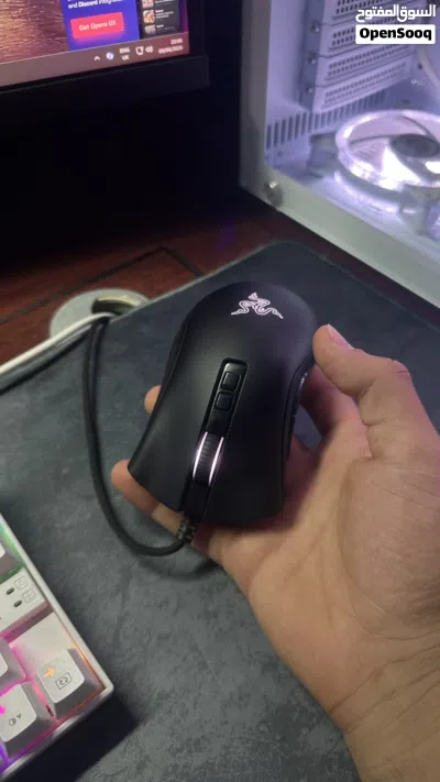 ماوس من شركة ريزر (Razer) شبه جديد في حاله ممتازه جداً... 2