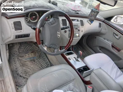 Hyundai Azera Standard 3