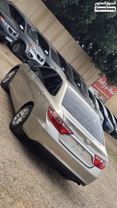 Toyota Camry SE 4