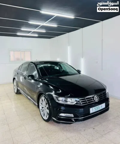 فولكسفاغن باسات R-Line 2
