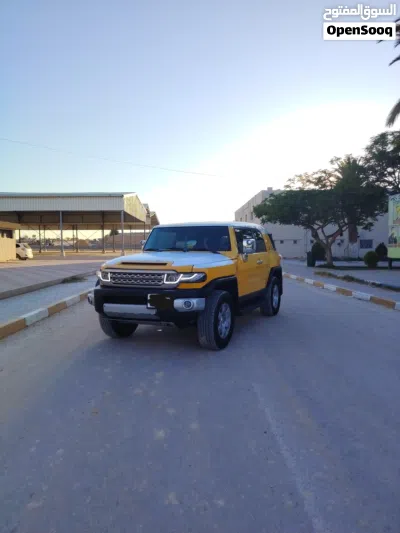 تويوتا FJ Standard 4