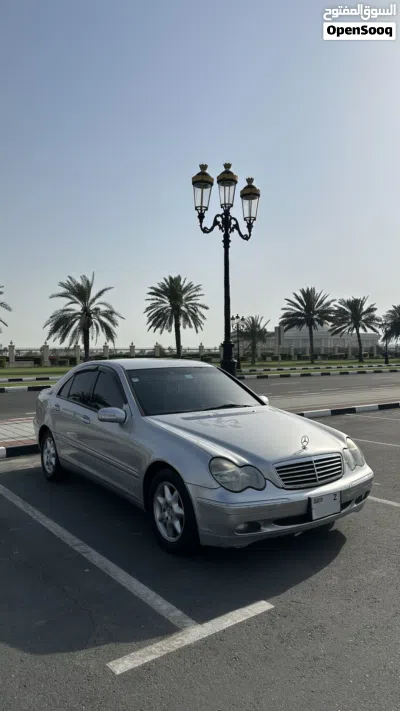 Mercedes Benz C-Class C 200 2