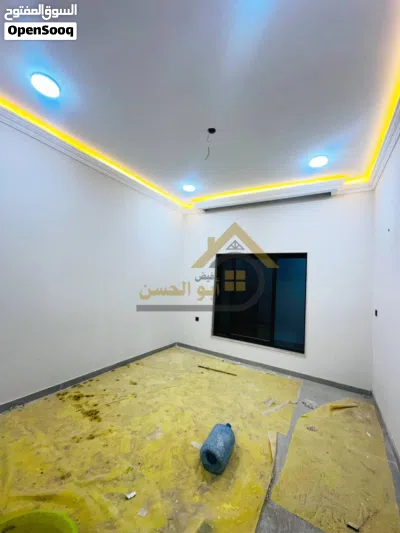 دار حديث للايجار في منطقة حي الزهراء , المساحة 160 4
