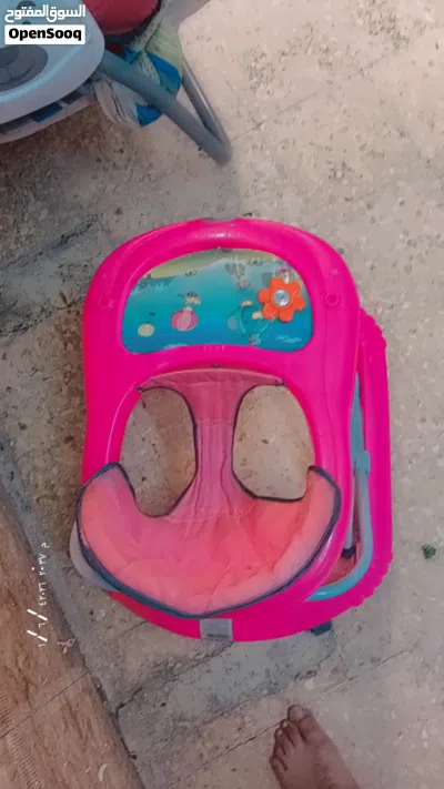 عرباي مشايه ومرجيحه وكوت وبانيو مسبح بحاله الجديد 2