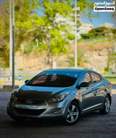 Hyundai Elantra GL 3