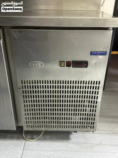 براد بيتزا Ozti / Salad Bar 2
