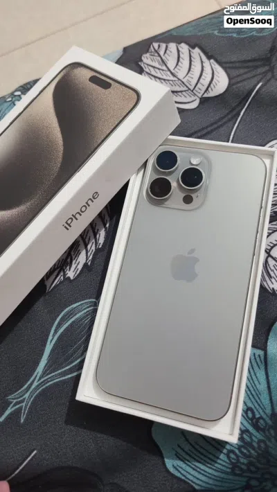 iPhone 15 Pro max 2