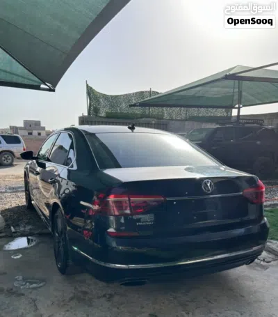 فولكسفاغن باسات R-Line 4