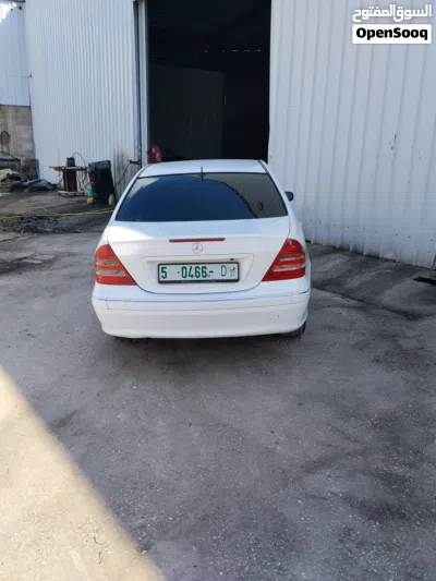 مرسيدس بنز الفئة-C C 220 2